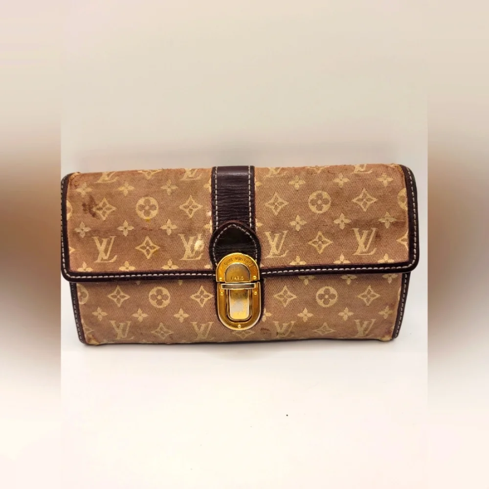 Louis Vuitton Sarah Cloth Denim Style Distressed Long Wallet